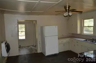 247 N Main St, Troutman, NC 28166 - Photo 4