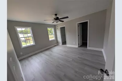 2746 Magnolia Street, Conover, NC 28613 - Photo 10