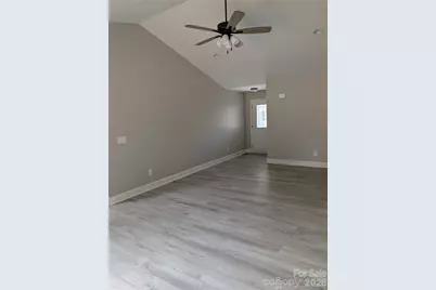 2746 Magnolia Street, Conover, NC 28613 - Photo 4