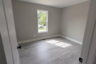 2746 Magnolia St, Conover, NC 28613 - Photo 14