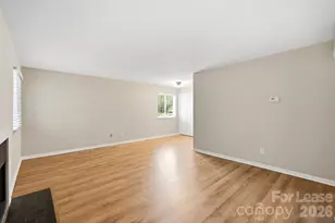 6132 Heath Ridge Ct, Charlotte, NC 28210 - Photo 4