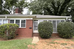 2000 Weststone Dr, Charlotte, NC 28208 - Photo 1