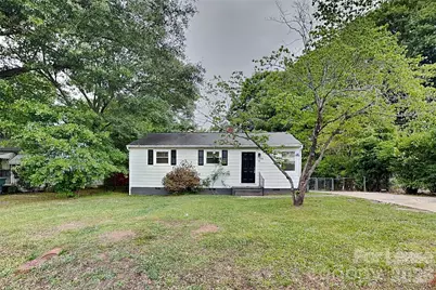 514 E 12th Avenue, Gastonia, NC 28054 - Photo 1