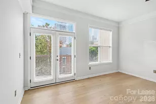 405 W 7th St, Charlotte, NC 28202 - Photo 6