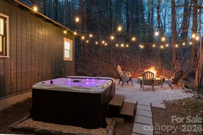 36 Collins Mountain Drive, Asheville, NC 28804 - Photo 2