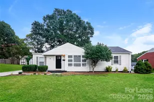 1606 Belmar Dr, Gastonia, NC 28052 - Photo 2