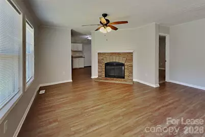 2208 Shalimar Drive, Charlotte, NC 28216 - Photo 4
