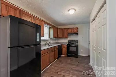 7610 Denon Hills Drive, Charlotte, NC 28212 - Photo 2