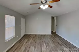 5419 Howard St, Charlotte, NC 28269 - Photo 6