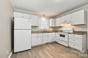 311 E Morrow Ave, Monroe, NC 28112 - Photo 2
