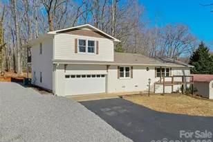 128 Cardinal Ln, Hayesville, NC 28904 - Photo 2