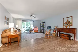 8303 Meadow Lakes Dr, Charlotte, NC 28210 - Photo 4