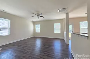 104 Sassafras Rd, Mooresville, NC 28115 - Photo 8