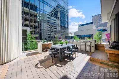 139 Tryon Street, Charlotte, NC 28202 - Photo 2