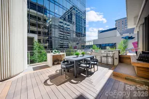 139 Tryon St, Charlotte, NC 28202 - Photo 2