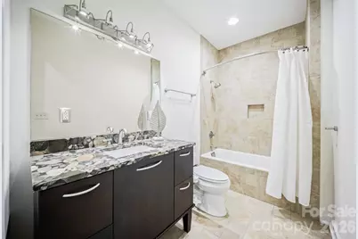 139 Tryon Street, Charlotte, NC 28202 - Photo 18