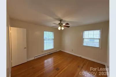 1024 Mt Kisco Drive, Charlotte, NC 28213 - Photo 10