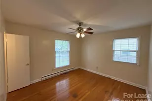 1024 Mt Kisco Dr, Charlotte, NC 28213 - Photo 10