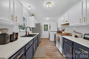 20 McTindal Cir, Asheville, NC 28803 - Photo 12