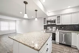 6436 Old Pineville Rd, Charlotte, NC 28217 - Photo 14