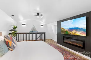 12 20 28 36 Collins Mountain Dr, Asheville, NC 28804 - Photo 20