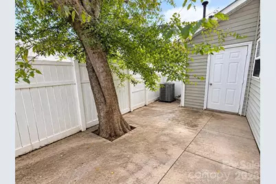 1911 Flushing Court, Charlotte, NC 28215 - Photo 14