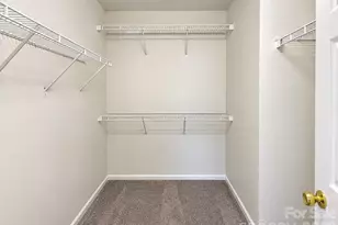 1911 Flushing Ct, Charlotte, NC 28215 - Photo 8