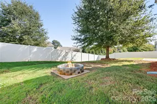 117 Abel Peterson Dr, Mount Holly, NC 28120 - Photo 28