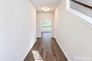 914 Battleground Ave, Kings Mountain, NC 28086 - Photo 2