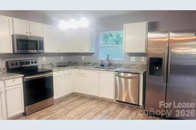3039 Buckleigh Street, Charlotte, NC 28215 - Photo 2