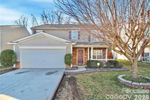 3039 Buckleigh St, Charlotte, NC 28215 - Photo 1