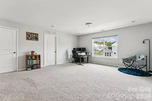 8704 Frank Grier Rd, Charlotte, NC 28215 - Photo 32