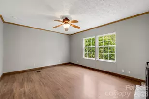 242 Flat Creek Rd, Black Mountain, NC 28711 - Photo 16