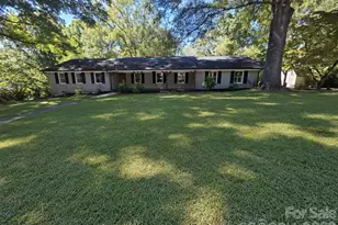 570 Crestside Dr SE, Concord, NC 28025 - Photo 1