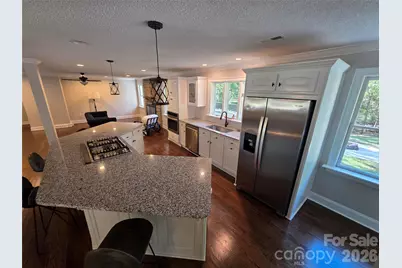 570 Crestside Drive SE, Concord, NC 28025 - Photo 4