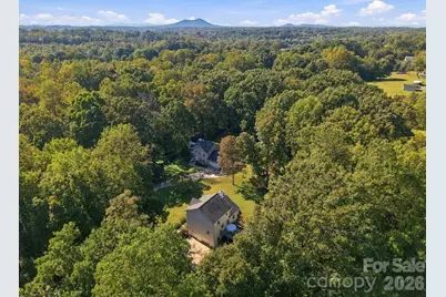 1270 Berra Place, Hickory, NC 28602 - Photo 36