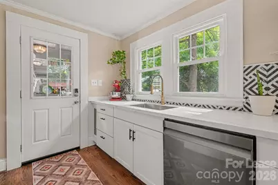 3330 Benard Avenue, Charlotte, NC 28206 - Photo 8