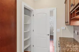 1391 Somerset Cove Dr, Winston Salem, NC 27103 - Photo 16