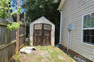 2660 Stagbuck Dr, Gastonia, NC 28052 - Photo 6