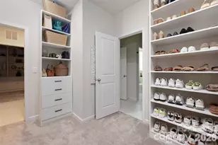 8108 Merryvale Ln, Charlotte, NC 28214 - Photo 34