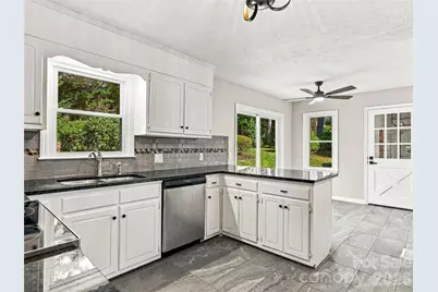 133 Kent Lane, Hendersonville, NC 28739 - Photo 22