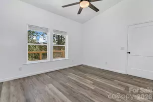 135 Bald Eagle Dr, Hendersonville, NC 28792 - Photo 24