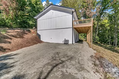 135 Bald Eagle Drive, Hendersonville, NC 28792 - Photo 6