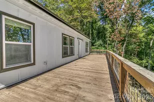 135 Bald Eagle Dr, Hendersonville, NC 28792 - Photo 16