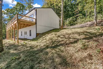 135 Bald Eagle Drive, Hendersonville, NC 28792 - Photo 4