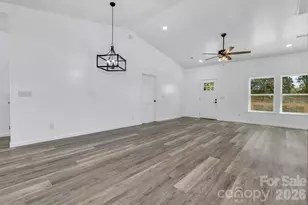 135 Bald Eagle Dr, Hendersonville, NC 28792 - Photo 12