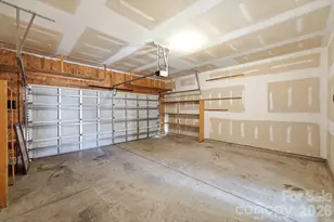 16342 Hayfield Rd, Charlotte, NC 28213 - Photo 32