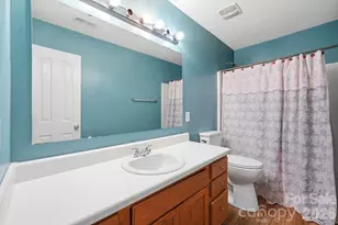 16342 Hayfield Rd, Charlotte, NC 28213 - Photo 30