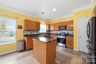 16342 Hayfield Rd, Charlotte, NC 28213 - Photo 8
