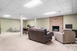 925 38th Ave NE, Hickory, NC 28601 - Photo 32